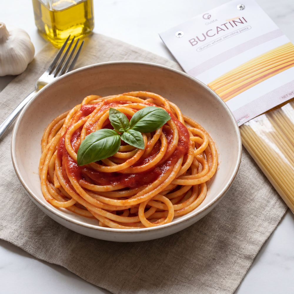 Bucatini al Pomodoro