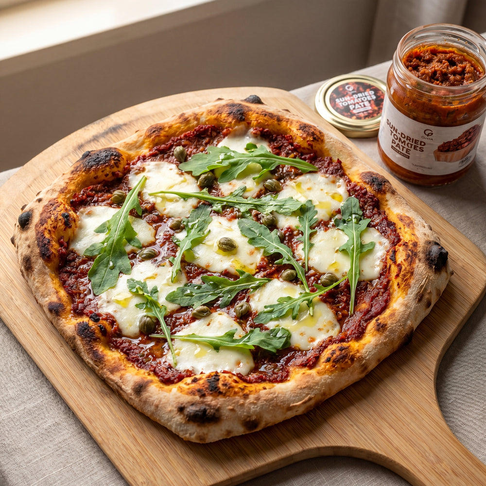 Pizza al Patè di Pomodori Secchi