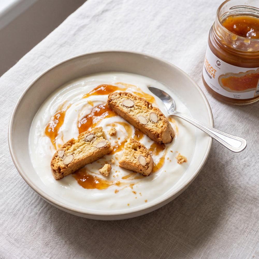 Yogurt all'Albicocca con Biscotti